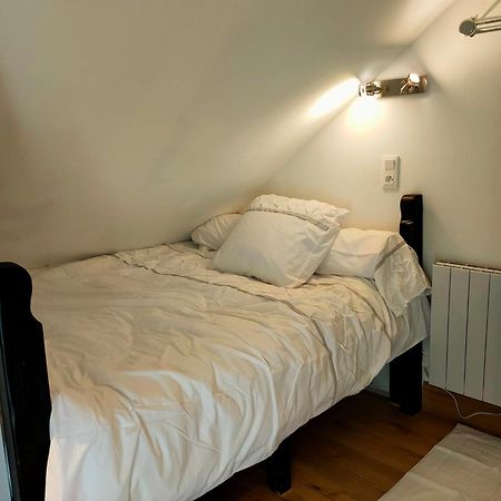 Aux Trois Tilleuls Bed & Breakfast Loches Room photo